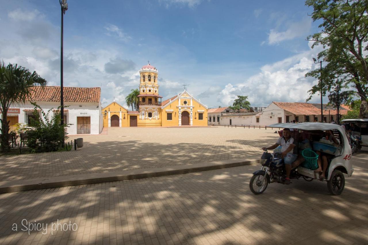 Pueblito Magico Hostel - Mompox Exteriör bild
